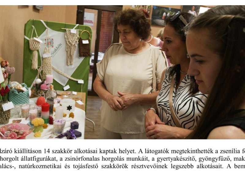 Méltó módon zárult a 2025–2026-os ASZAKKÖR évad a Kárpátaljai Népfőiskolai Egyesület szürtei rendezvénytermében