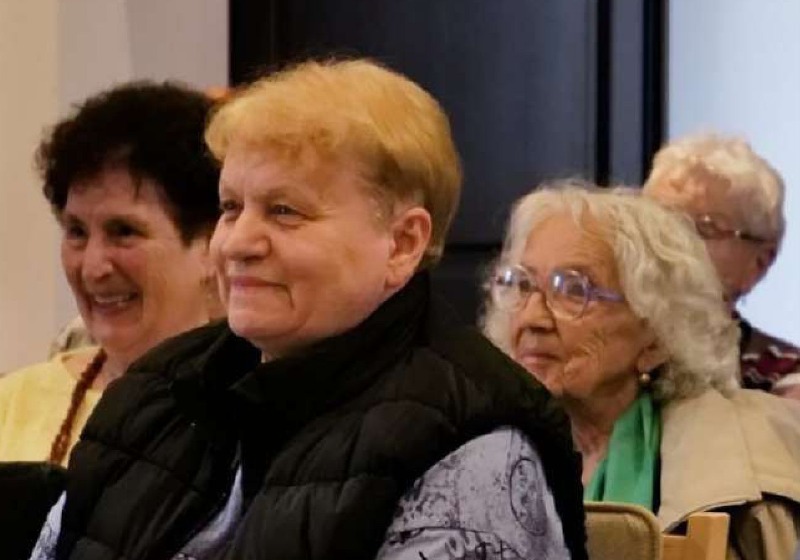 "Az Igazság testvére a Költészet"