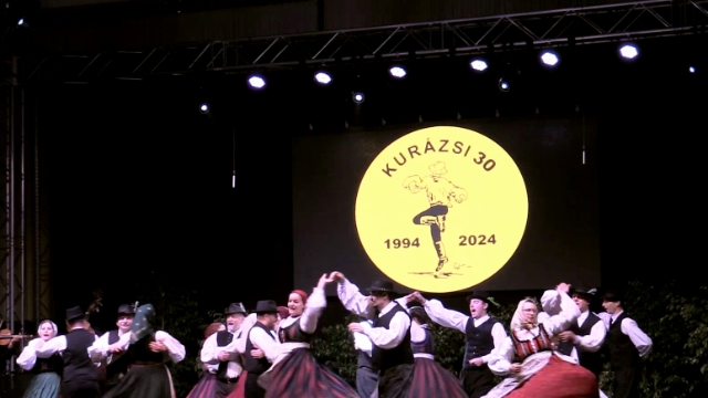 11.16. Gálaműsorral ünnepelte 30. születésnapját a Kurázsi
