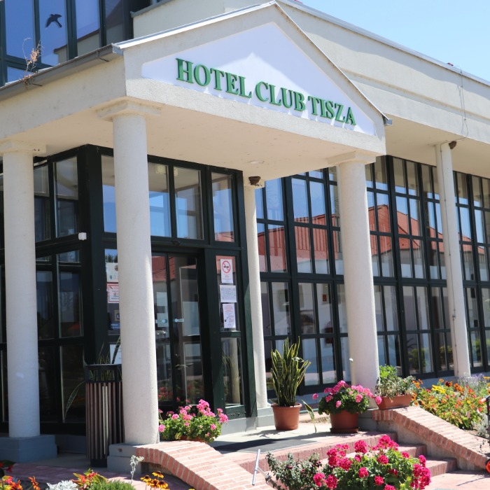 Hotel Club Tisza***